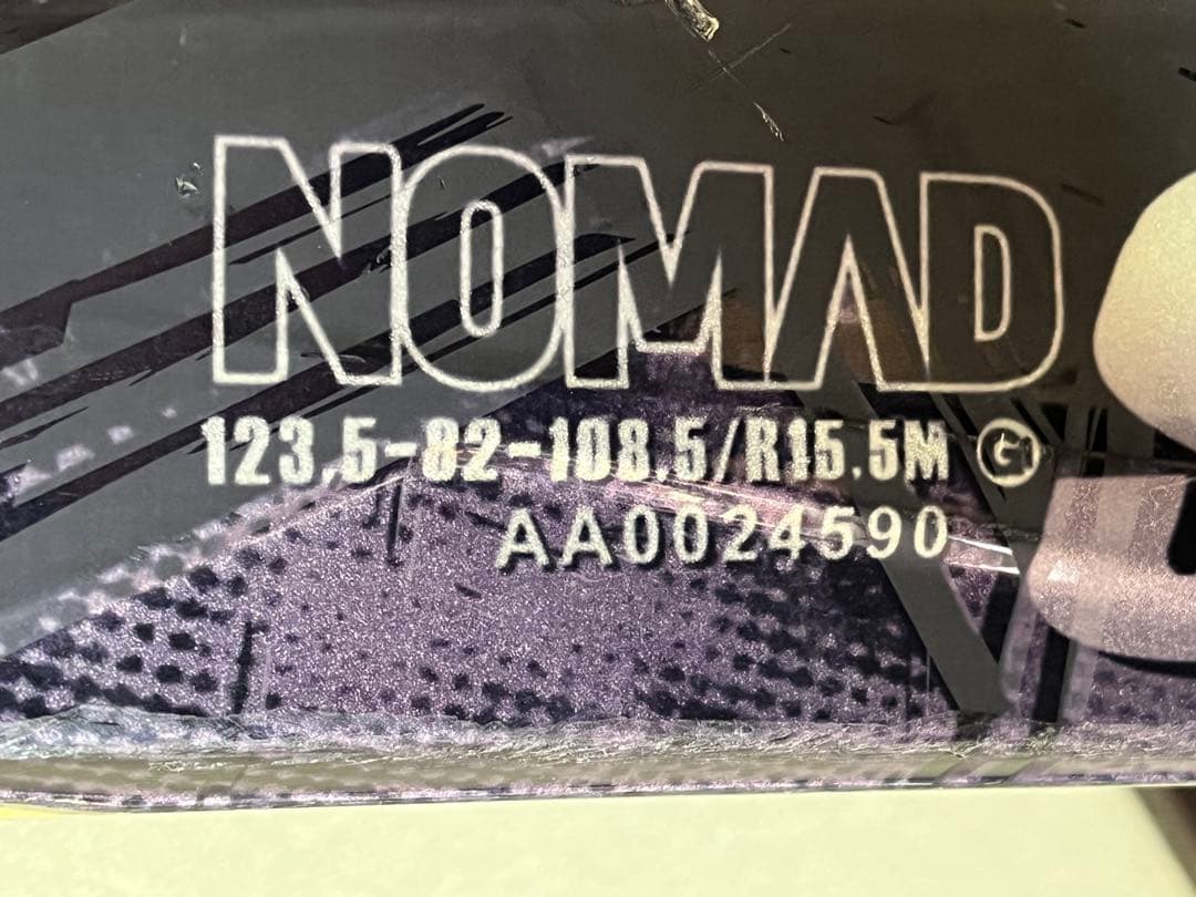 スキー板 ATOMIC All mountain, NOMAD Select