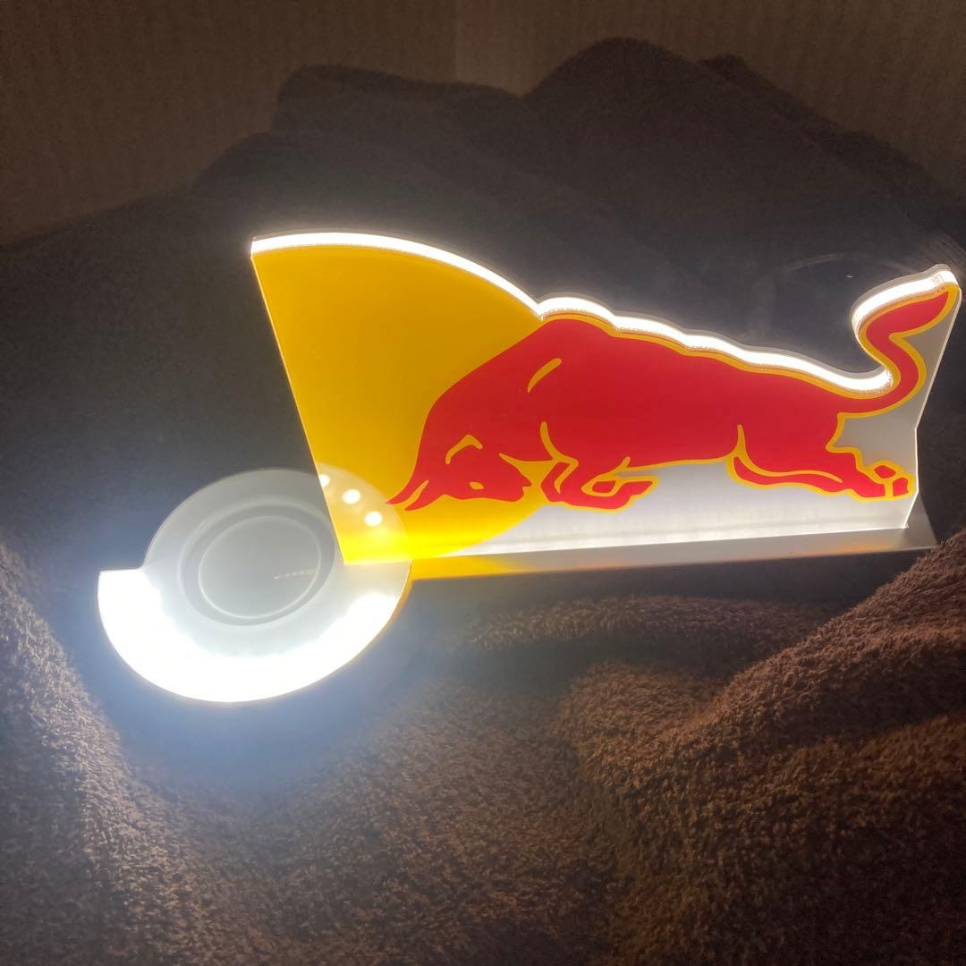 レッドブル　ネオンサイン