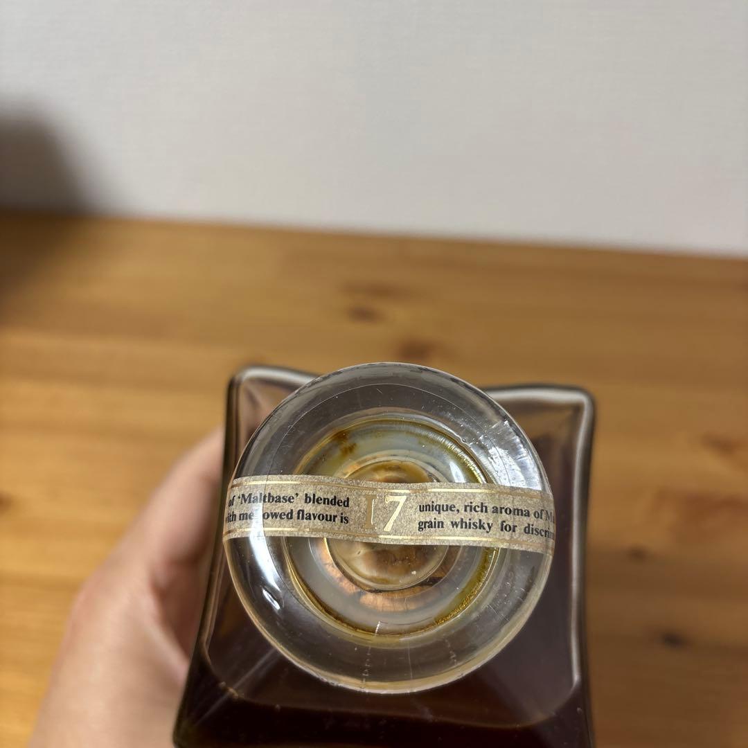 ニッカ　17年　NIKKA ザ ブレンド オブ ニッカ モルトベース ❹
