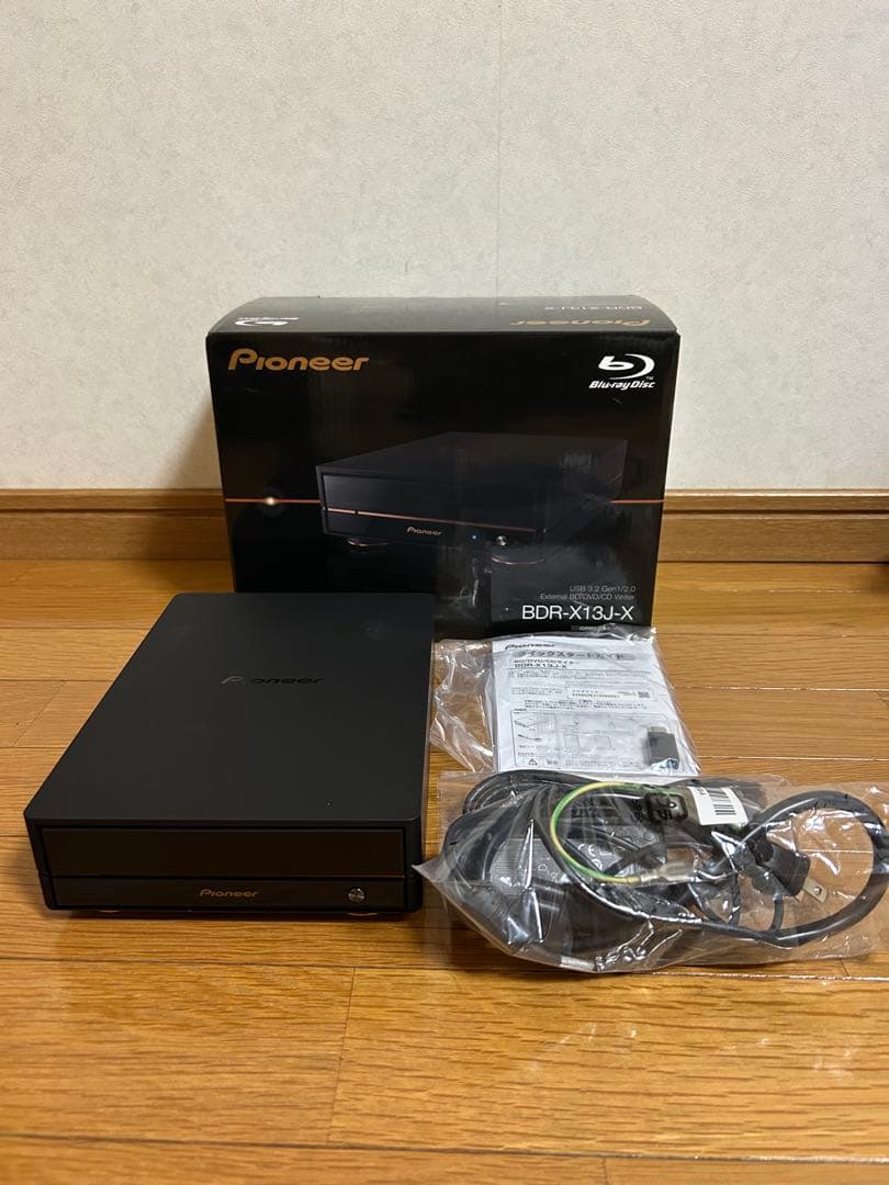 美品！ パイオニア BDR-X13J-X ブルーレイドライブ