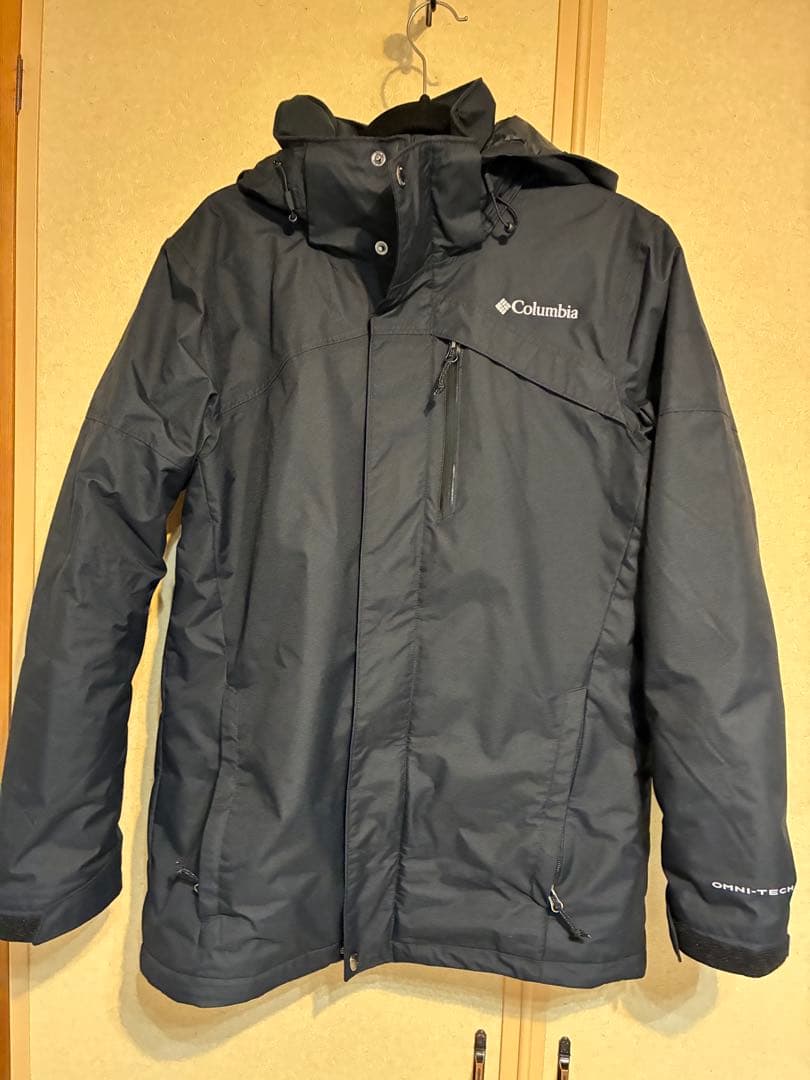 Columbia 今シーズン新品購入　スノーボード　スキー用　男性用ウェア