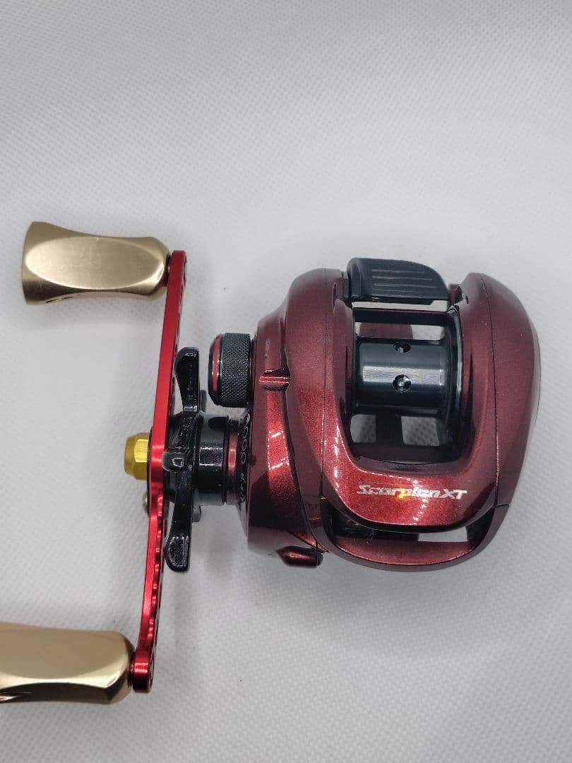 シマノ　ベイトリール　スコーピオンXT1000