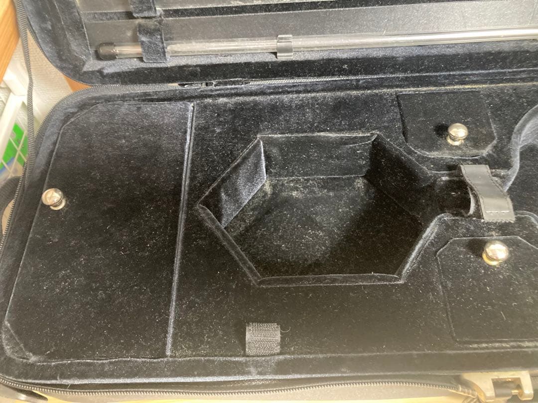 ☆ アミエット SuperLight バイオリンケース 4/4スーパーライト