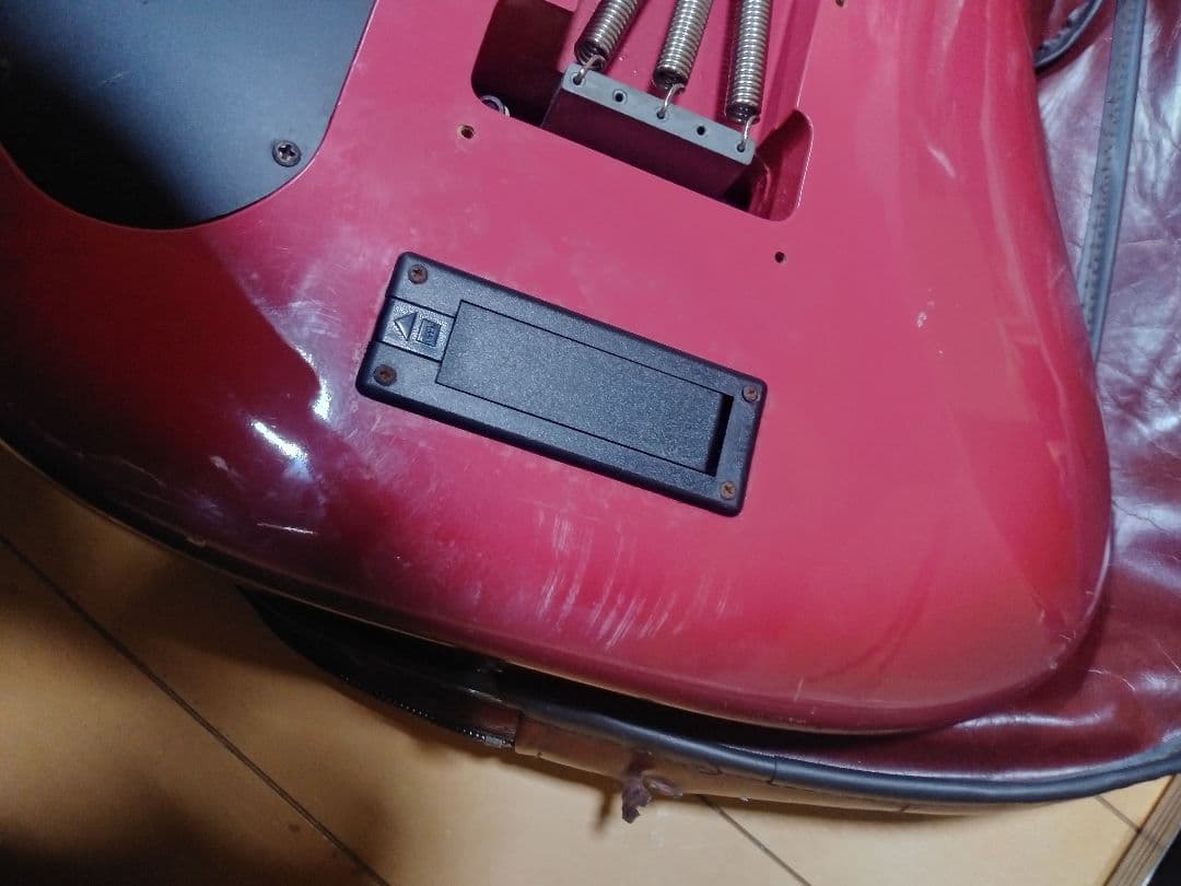 FERNANDES　フェルナンデス FR-75？ SHADOW ピックアップ