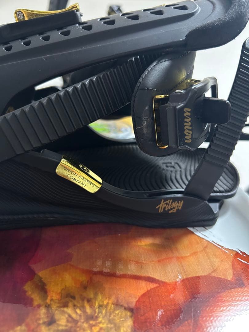 HEADスノーボード UNIONビンディング付き