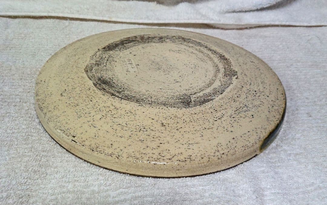 行灯皿陶器製 手描きキャラクター皿T169