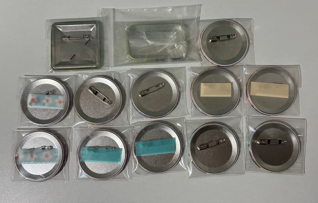 あんスタ　グッズ約60点　逆先夏目　アクスタ　缶バッジ