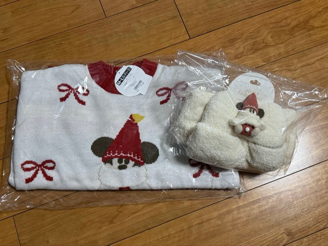 【未使用】リルリンリン　マフラー+セーター　セット　2025 ディズニー