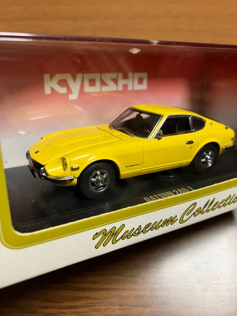 京商　1/43 DATSUN 240-Z ダットサン240Z フェアレディZ
